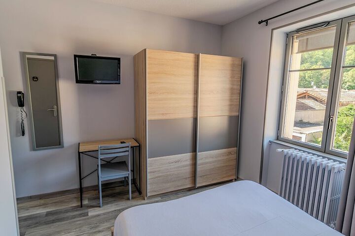 Room 13 of 53