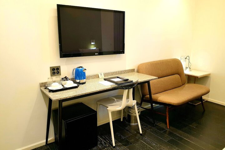 Room 19 of 140