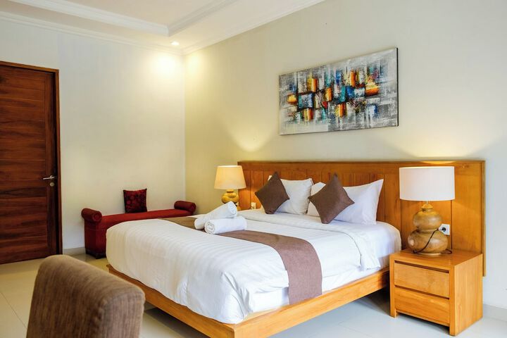Room 14 of 90