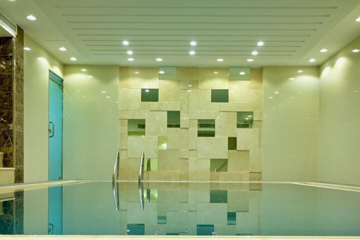 Pool 24 of 46
