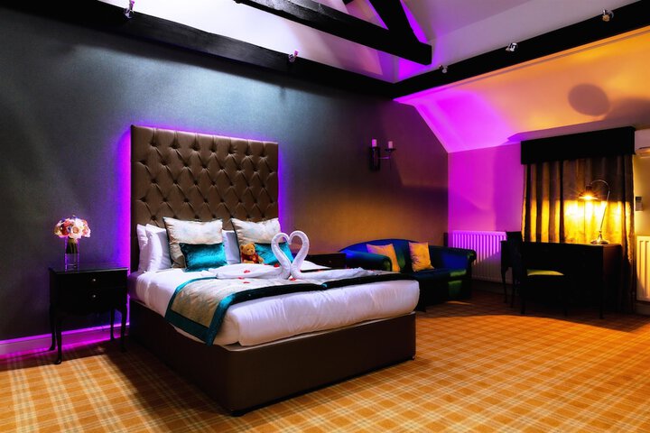 Room 5 of 54