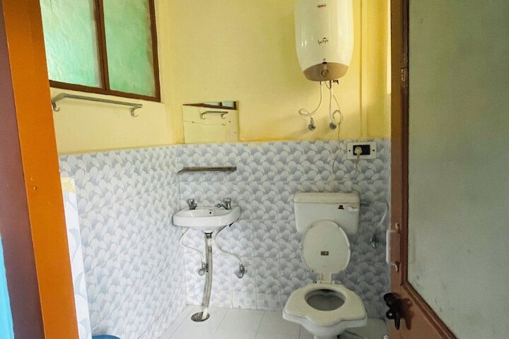 Room 7 of 17