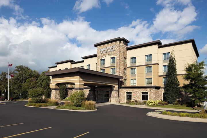 Homewood Suites by Hilton Waterloo / St. Jacobs in Township of Woolwich, ON