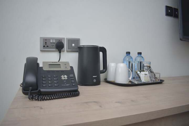 Room 6 of 38