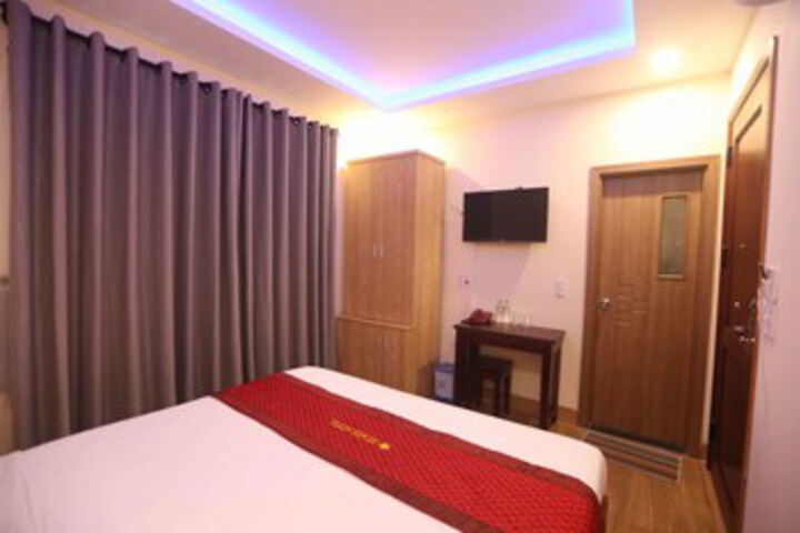 Room 15 of 34