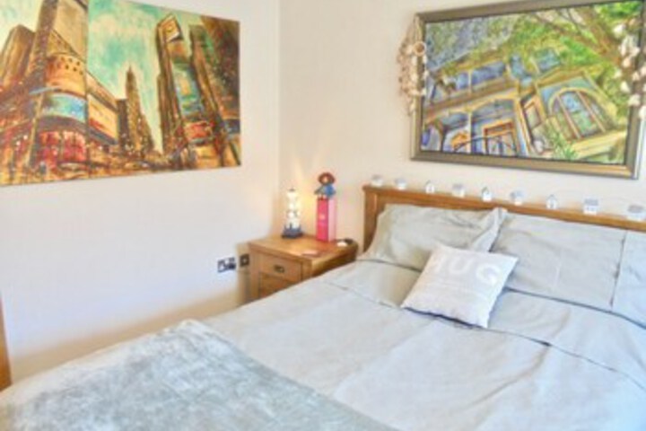 Room 16 of 23