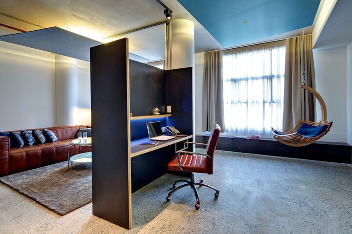 Room 77 of 117