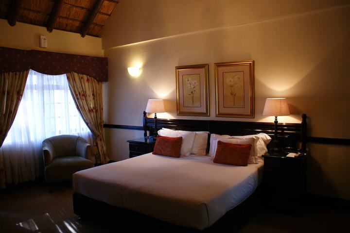 Room 7 of 79