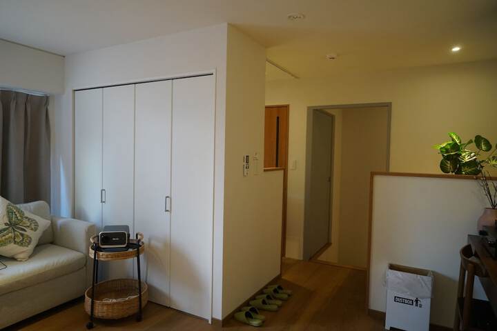 Room 85 of 149