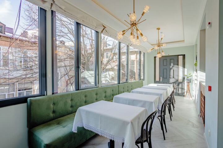 Dining 142 of 163