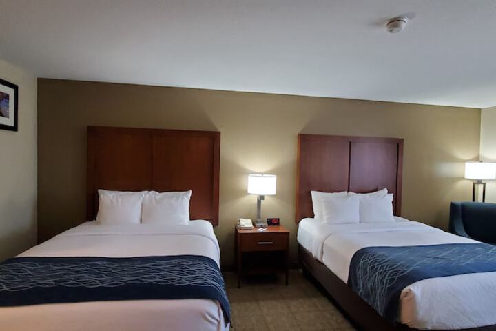Room 9 of 44