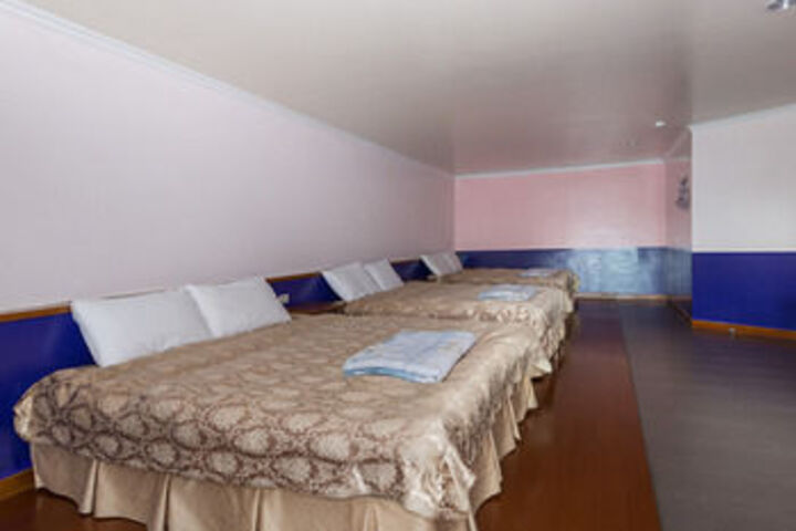 Room 25 of 65