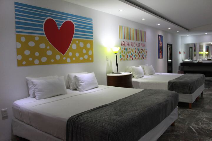 Room 26 of 39