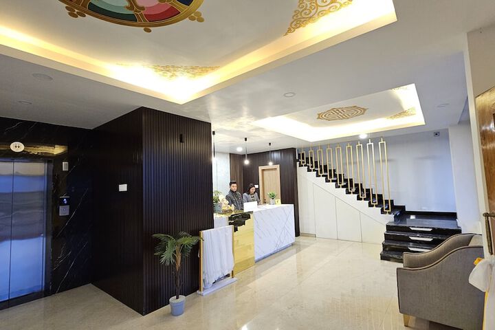 Hotel Interior 6 of 62