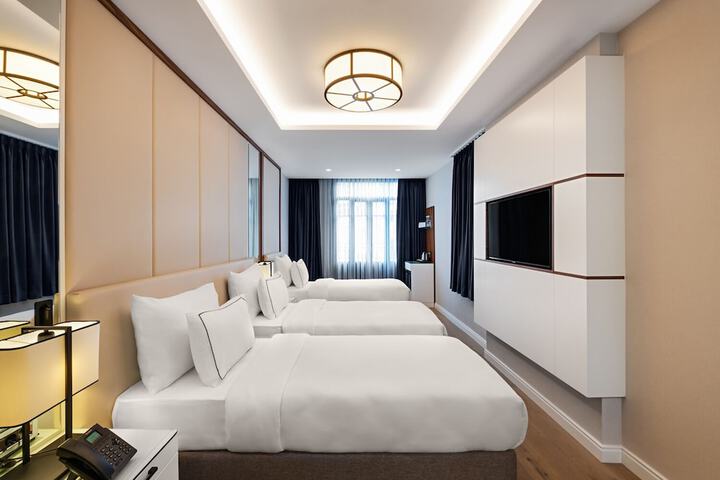 Room 22 of 50