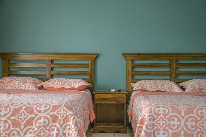 Room 5 of 42