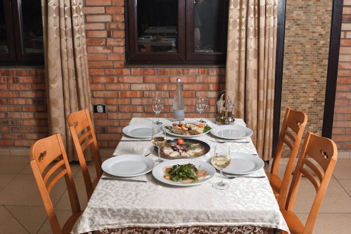 Dining 52 of 73