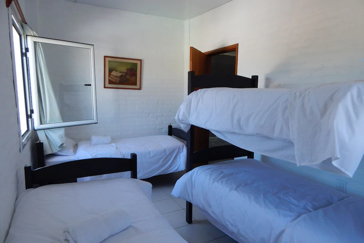 Room 4 of 5