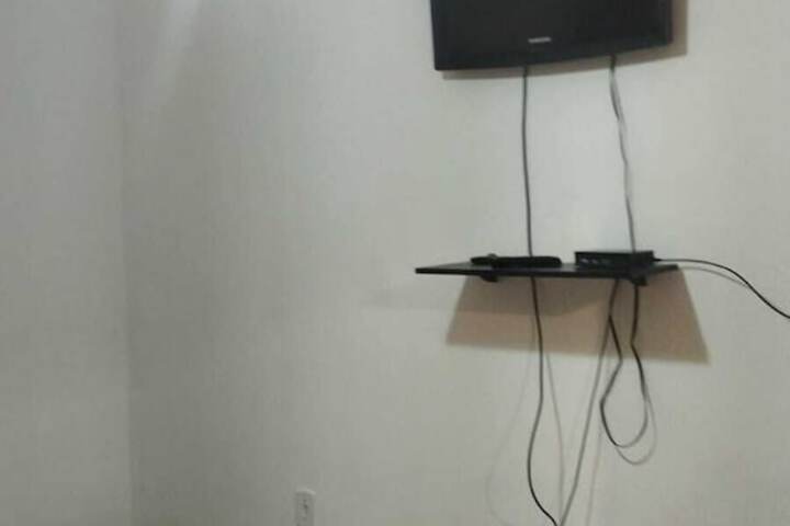 Room 18 of 27