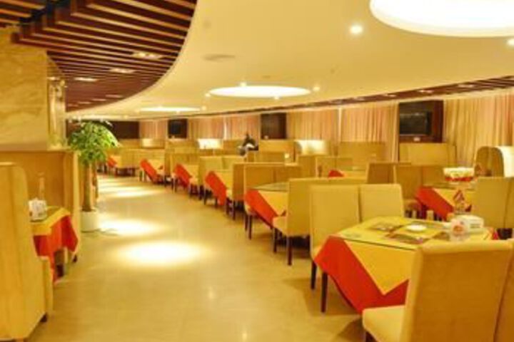 Dining 98 of 112