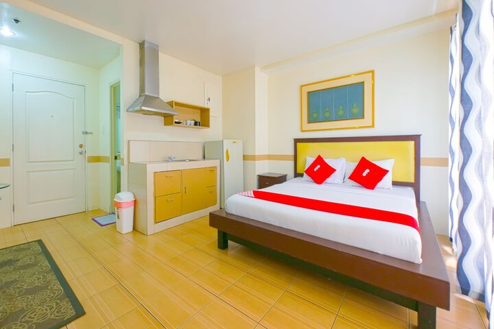 OYO 769 Poblacion Suites Polaris