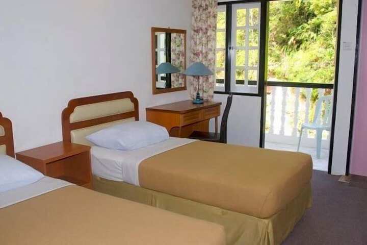 Room 5 of 25