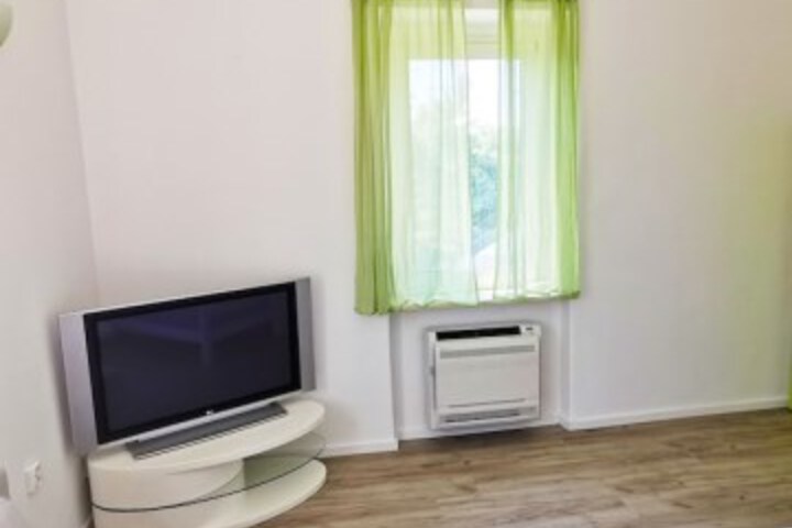 Room 36 of 48