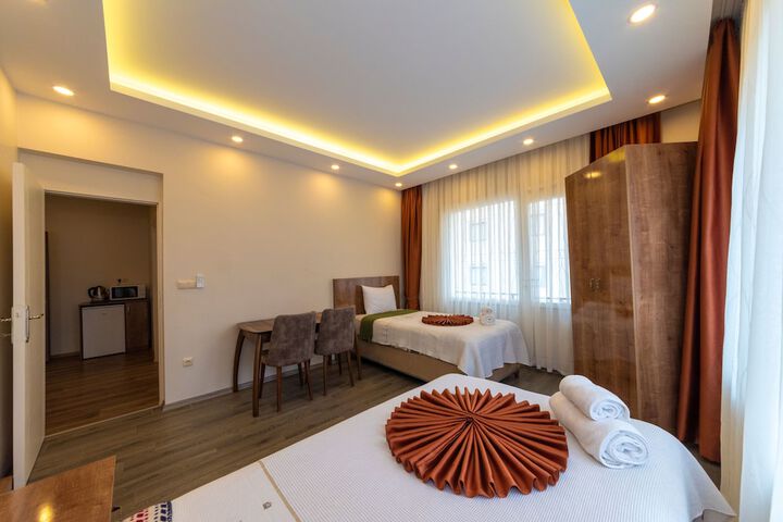 Room 16 of 117
