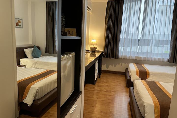 Room 15 of 55
