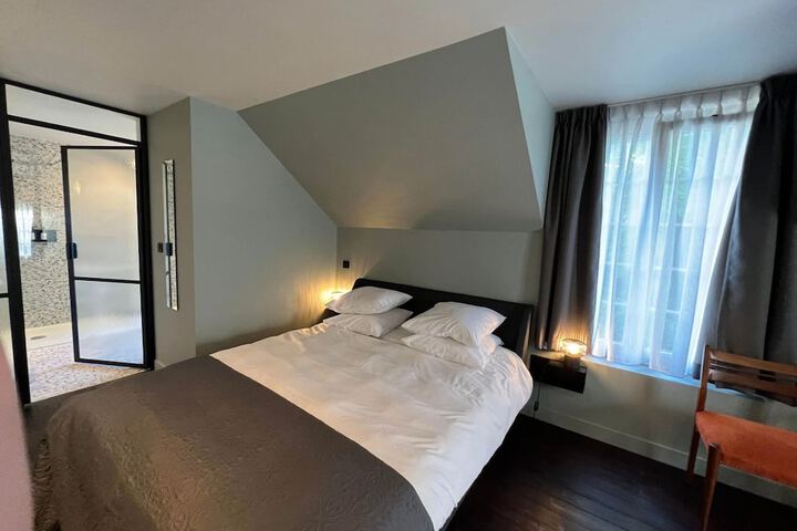 Room 20 of 56