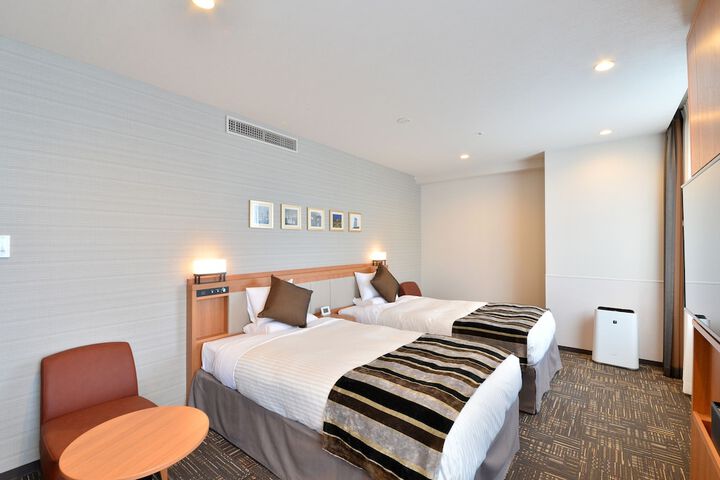 Room 20 of 105