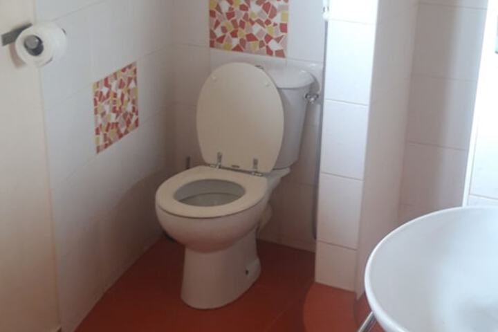 Room 61 of 82