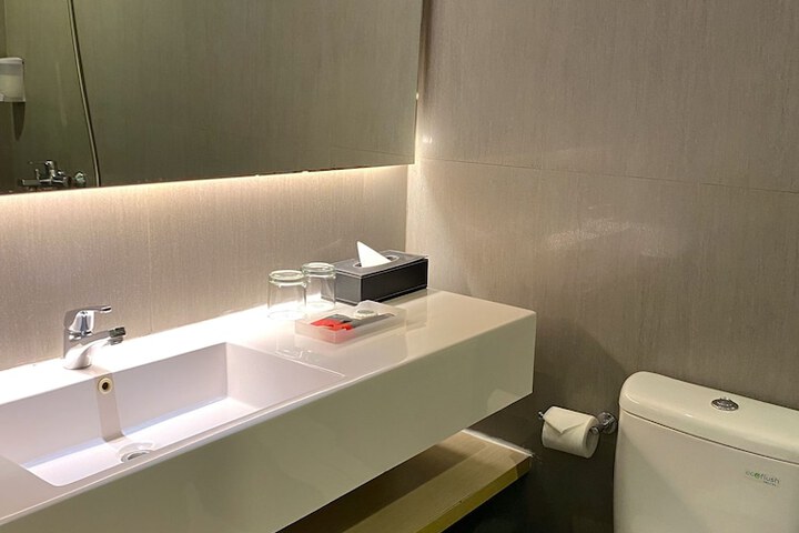 Bathroom Interior Photo