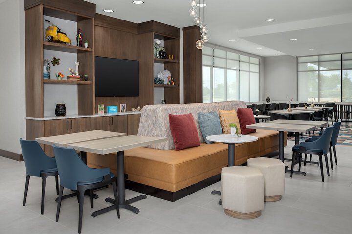 Hotel Interior 6 of 46