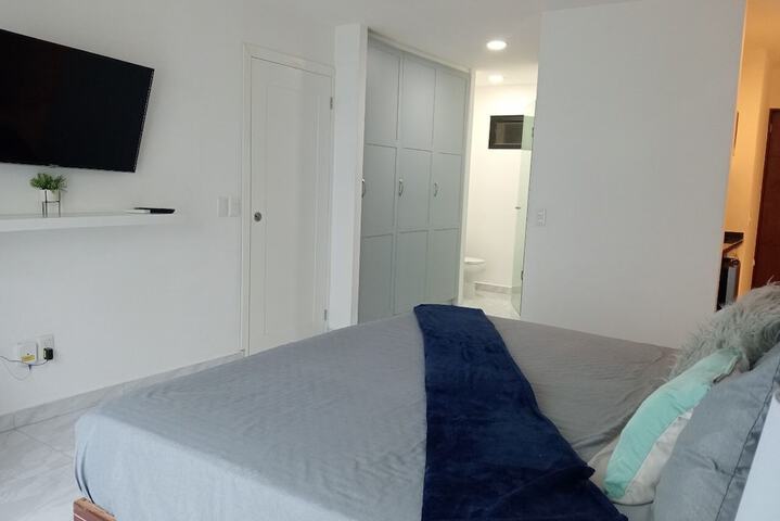 Room 12 of 62