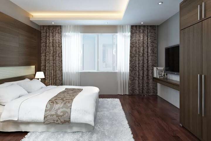 Room 4 of 34