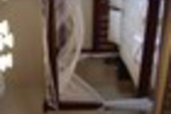 Room 8 of 105