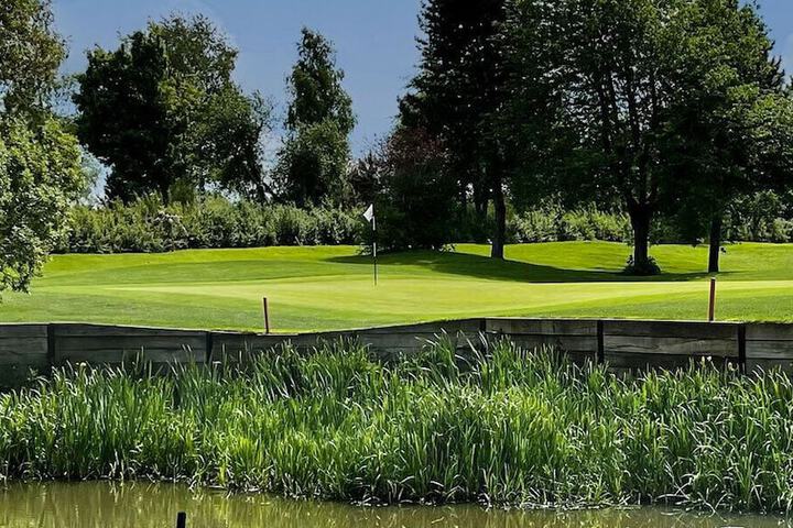 Golf 29 of 63