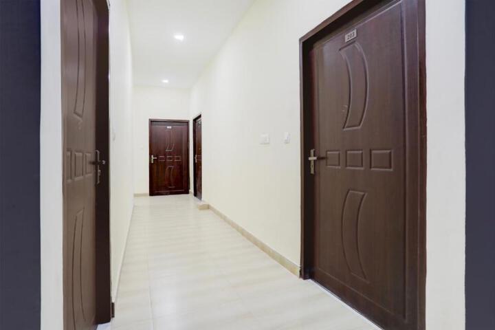 Hotel O K P Palace