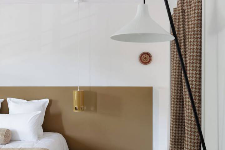 Room 5 of 36