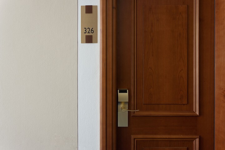 Room 17 of 86