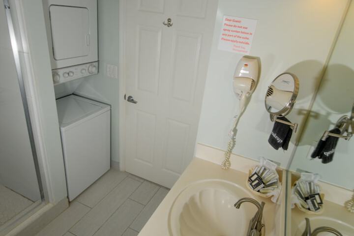 Room 184 of 229