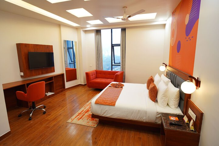 Room 18 of 34