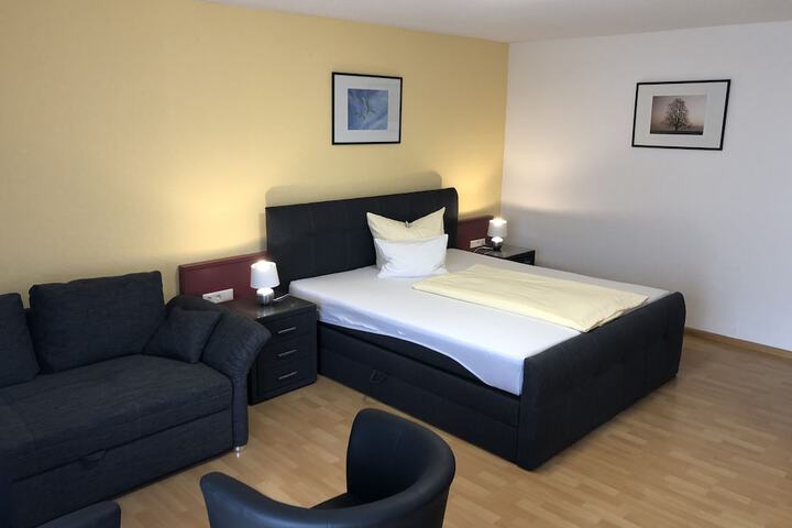 Room 13 of 53
