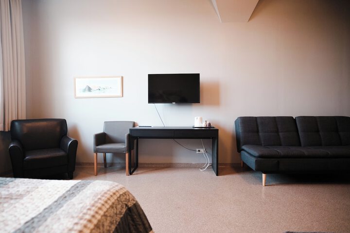 Room 7 of 15