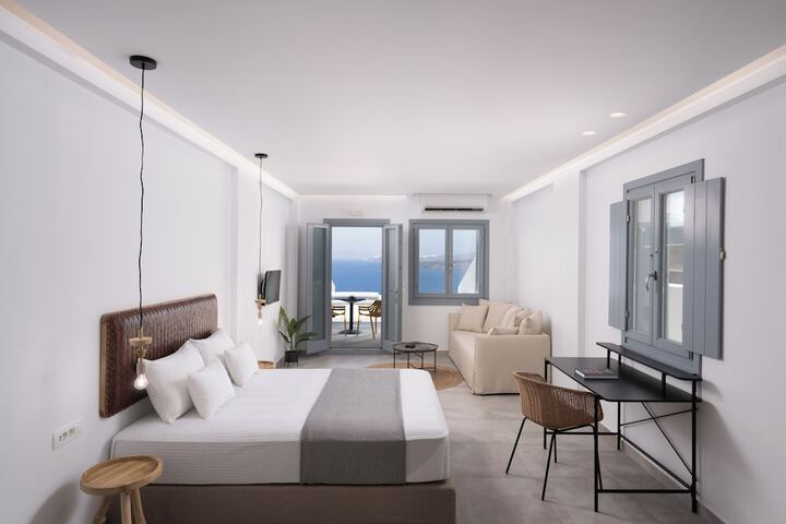 Room 10 of 44