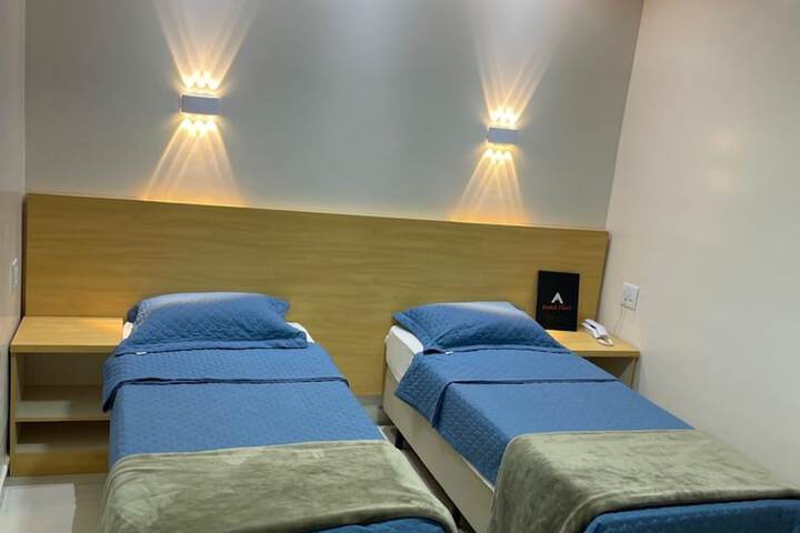 Room 12 of 39