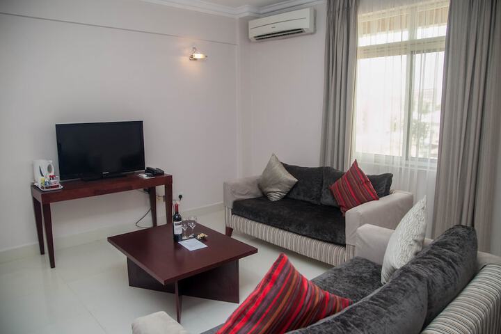 Room 6 of 20
