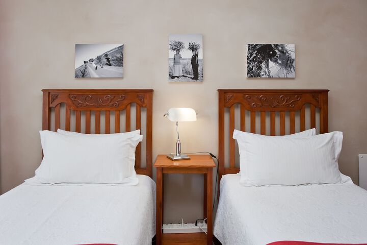 Room 54 of 150