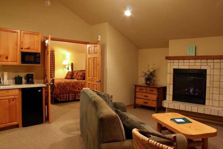 Room 9 of 66